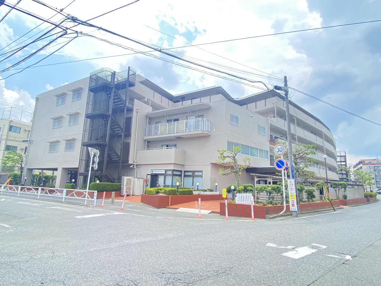 IMG_カサブランカ２０２室内.JPG
